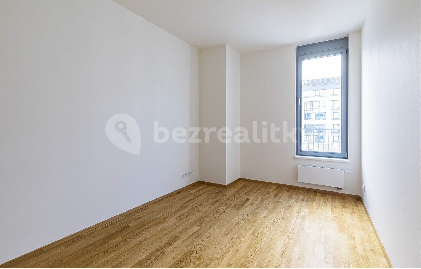 Prenájom bytu 4-izbový 107 m², Walterovo náměstí, Praha, Praha Prenájom bytu 4-izbový 107 m², Walterovo náměstí, Praha, Praha