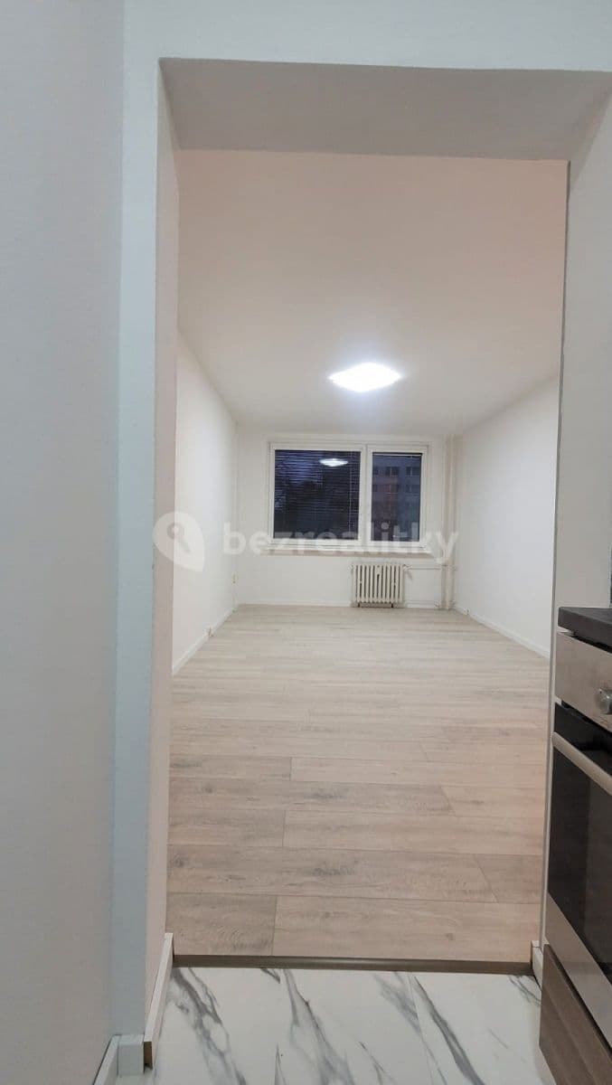 Prenájom bytu 2-izbový 44 m², Láskova, Praha, Praha Prenájom bytu 2-izbový 44 m², Láskova, Praha, Praha