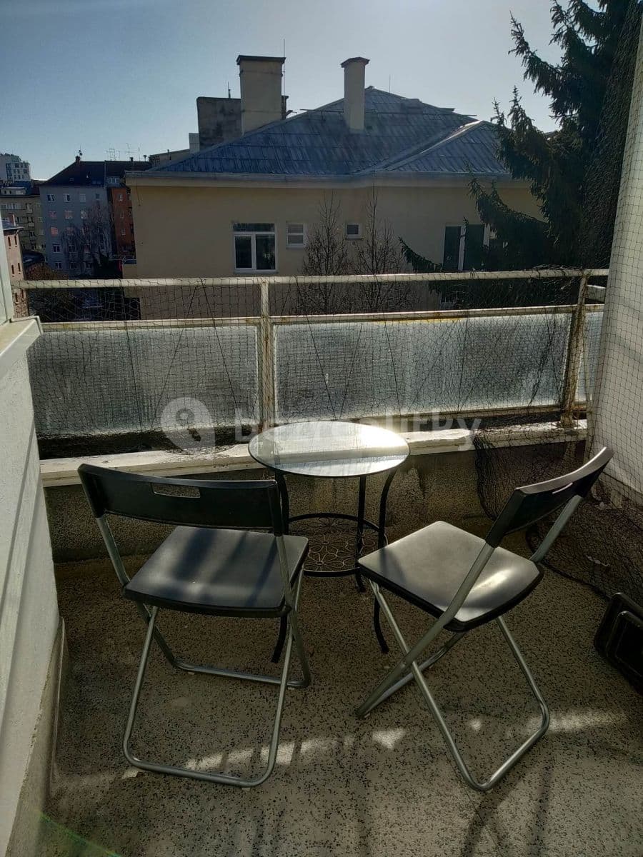 Prenájom bytu 1-izbový 29 m², Dřevařská, Brno, Jihomoravský kraj Prenájom bytu 1-izbový 29 m², Dřevařská, Brno, Jihomoravský kraj