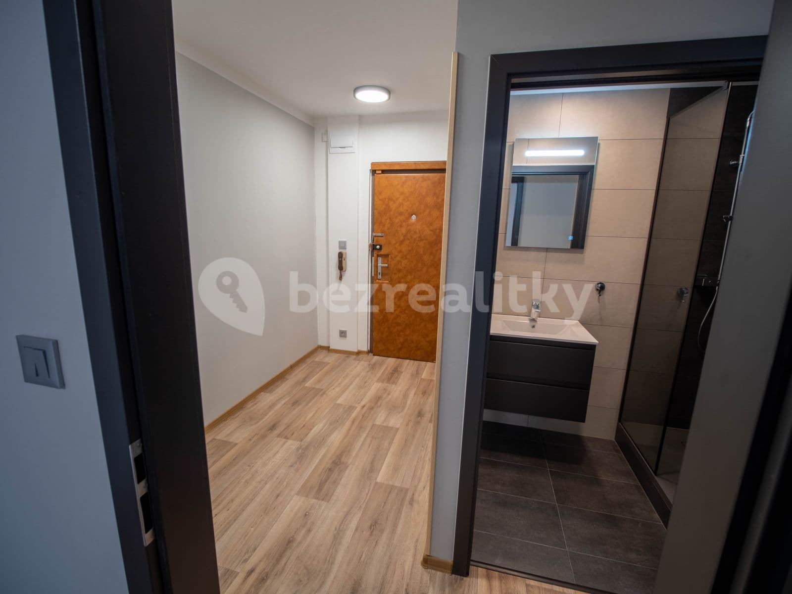 Prenájom bytu 2-izbový 49 m², Vánková, Praha, Praha Prenájom bytu 2-izbový 49 m², Vánková, Praha, Praha