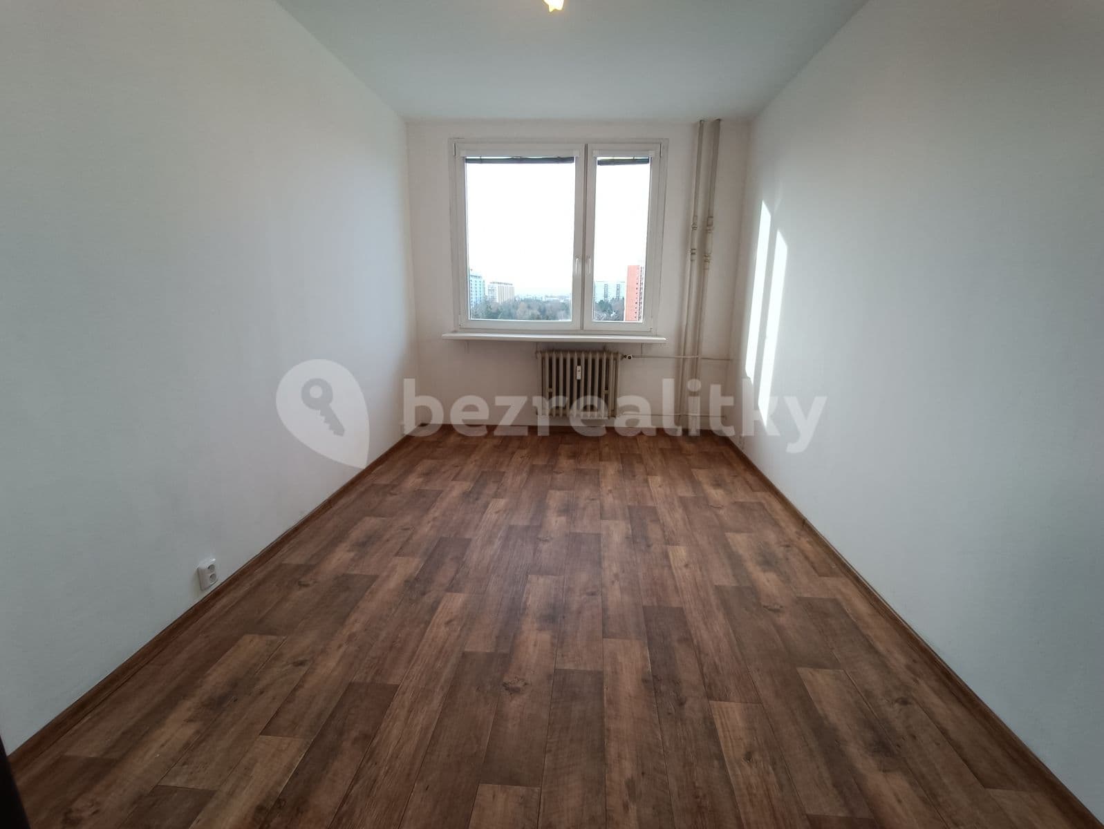 Prenájom bytu 2-izbový 43 m², Famfulíkova, Praha, Praha Prenájom bytu 2-izbový 43 m², Famfulíkova, Praha, Praha