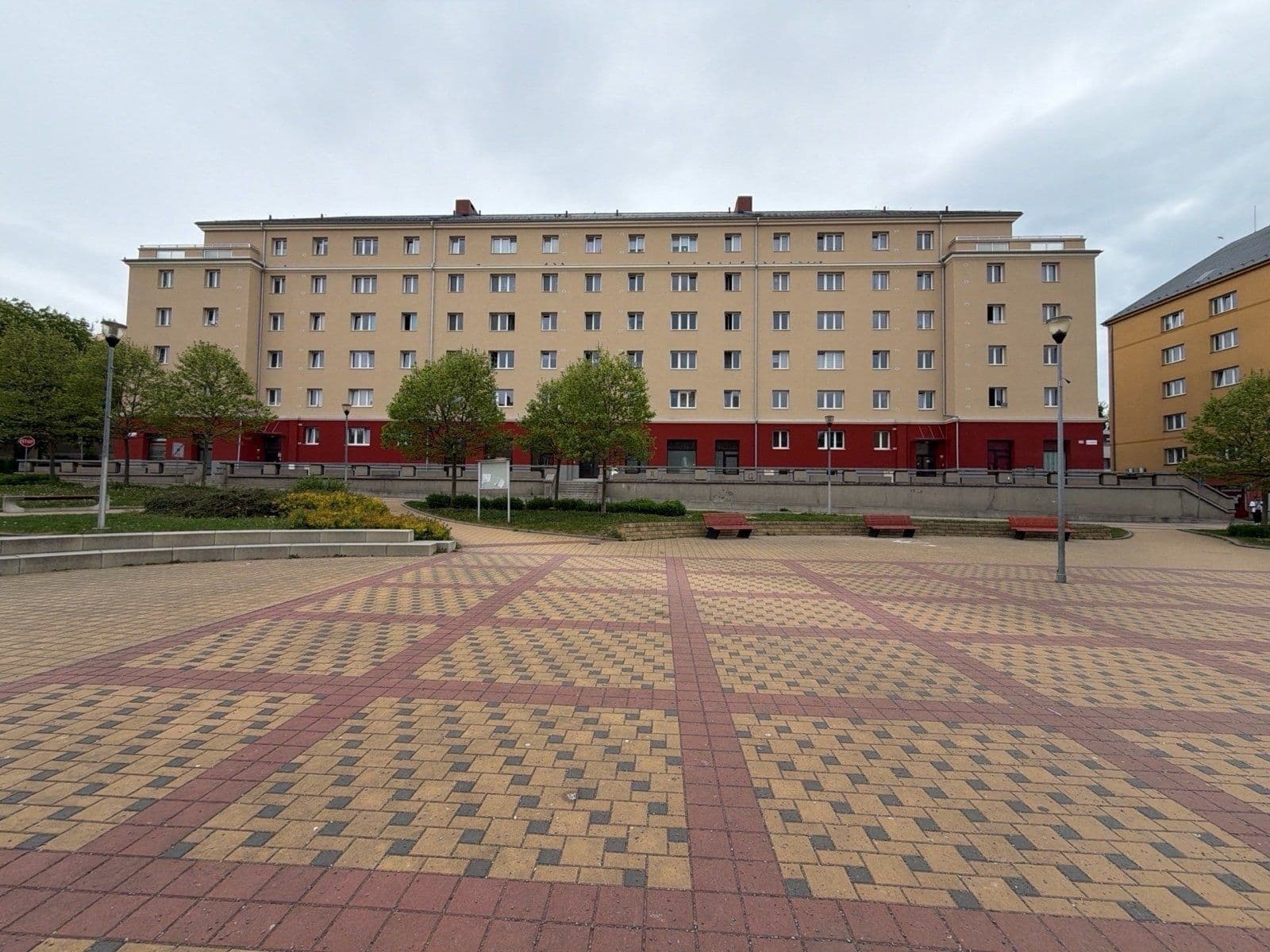 Prenájom bytu 3-izbový 74 m², nám. T. G. Masaryka, Havířov, Moravskoslezský kraj Prenájom bytu 3-izbový 74 m², nám. T. G. Masaryka, Havířov, Moravskoslezský kraj