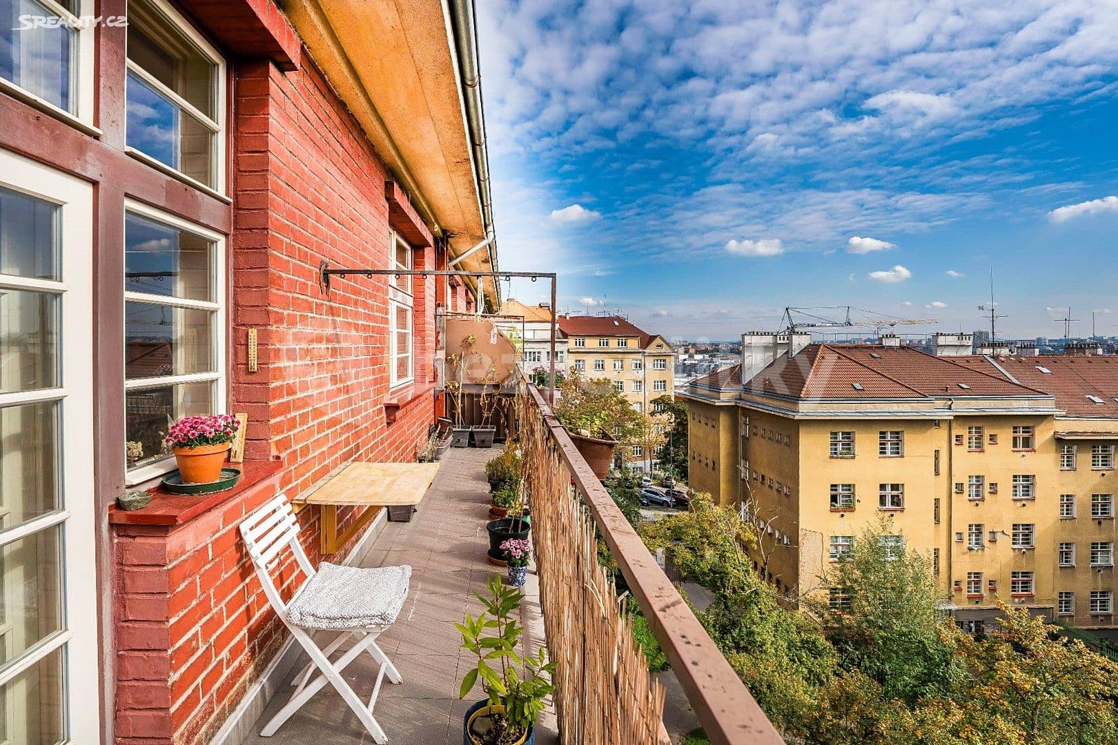 Prenájom bytu 2-izbový 76 m², Ruská, Praha, Praha Prenájom bytu 2-izbový 76 m², Ruská, Praha, Praha