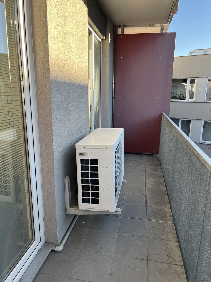 Prenájom bytu 2-izbový 54 m², Chotěšovská, Praha, Praha Prenájom bytu 2-izbový 54 m², Chotěšovská, Praha, Praha