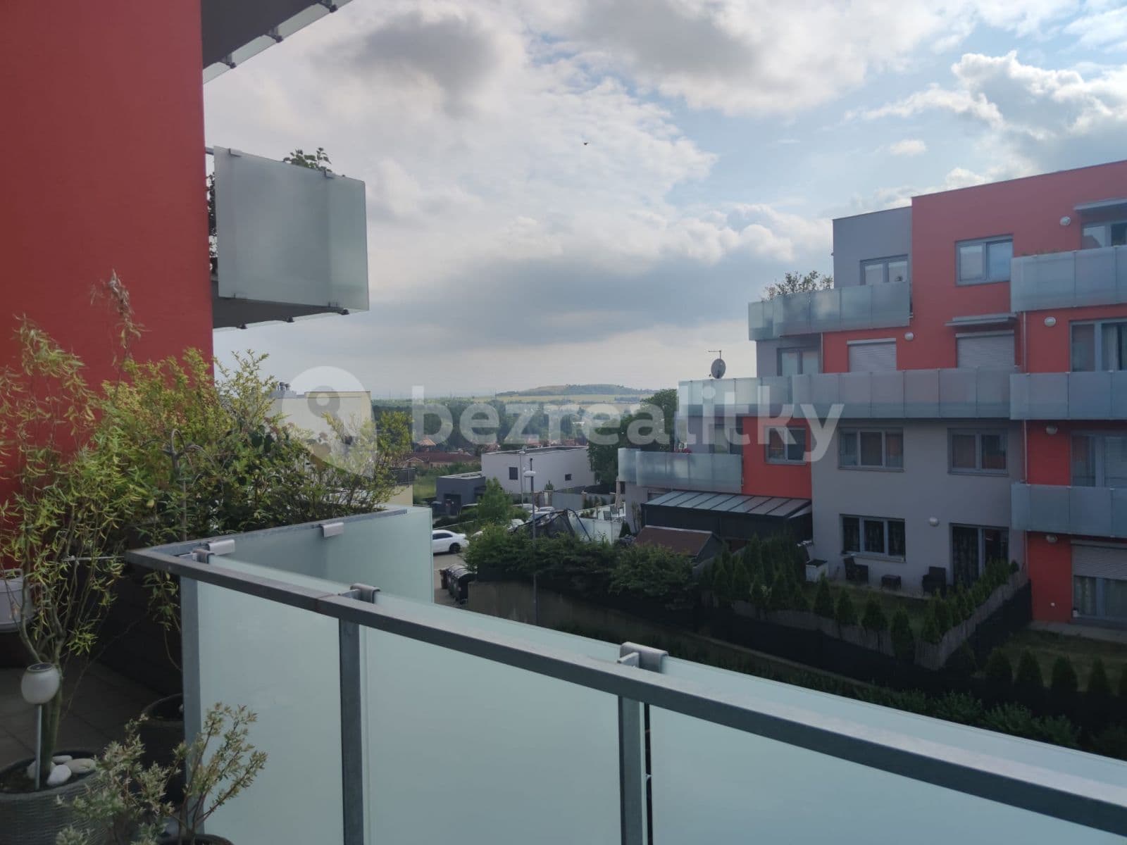 Prenájom bytu 1-izbový 33 m², Wiesenthalova, Praha, Praha Prenájom bytu 1-izbový 33 m², Wiesenthalova, Praha, Praha