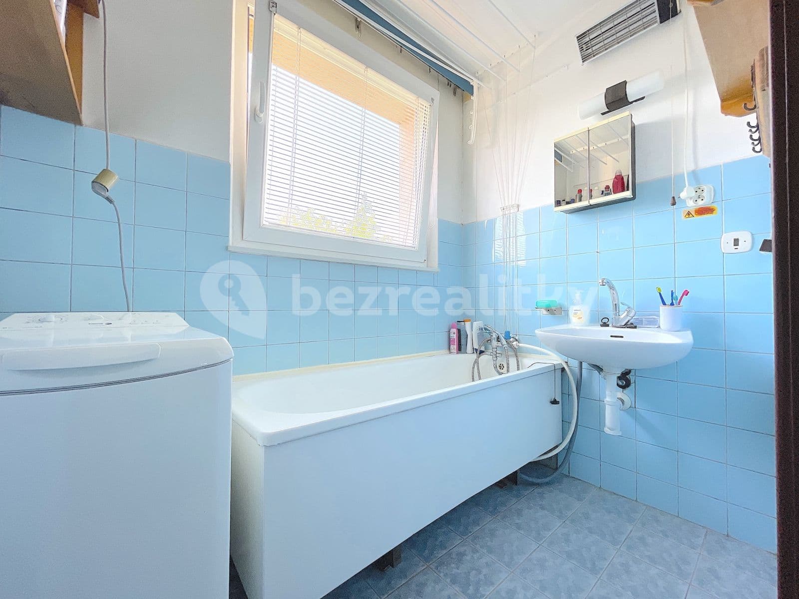 Prenájom bytu 4-izbový 83 m², Lermontova, Martin, Žilinský kraj Prenájom bytu 4-izbový 83 m², Lermontova, Martin, Žilinský kraj