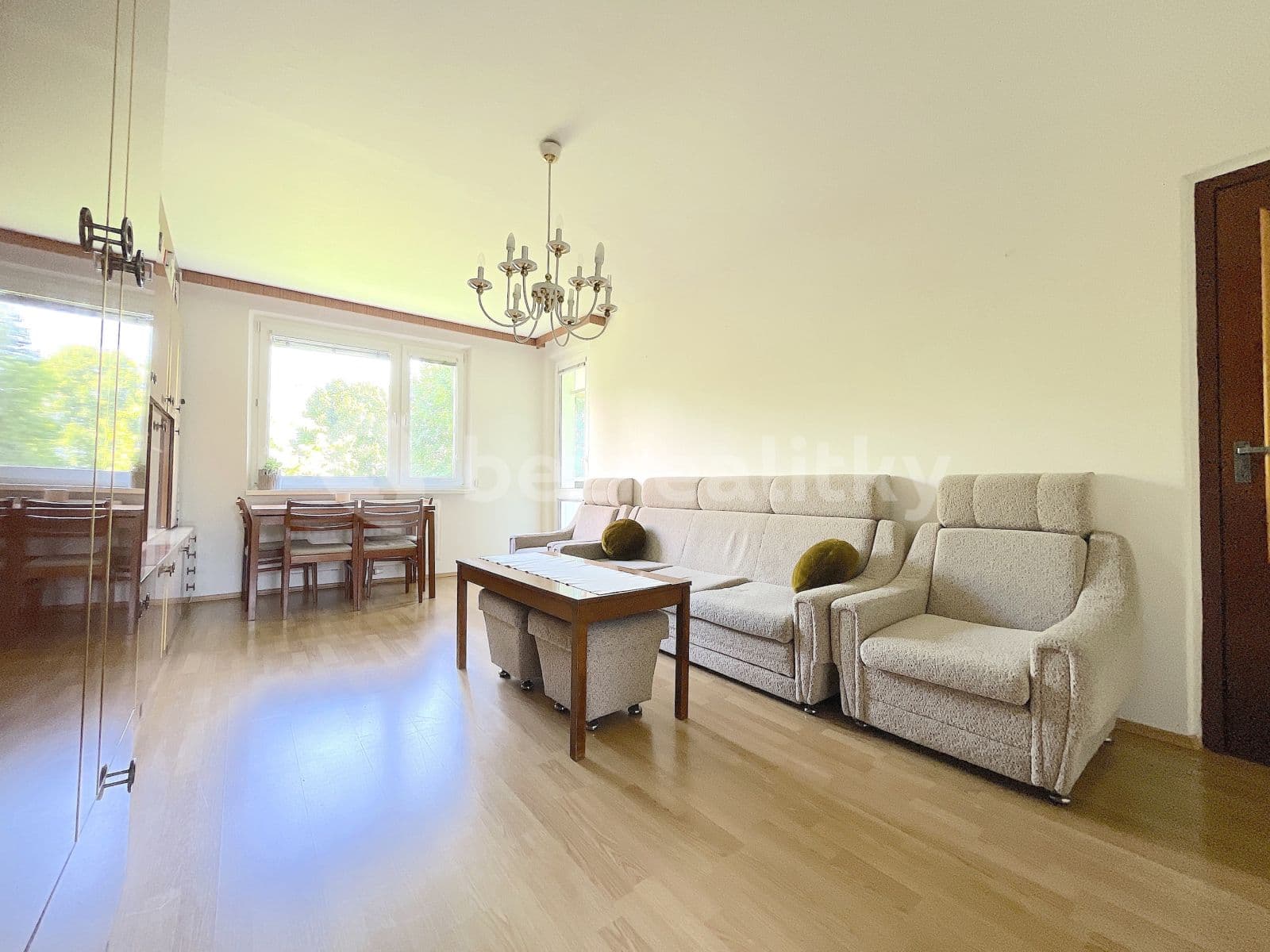 Prenájom bytu 4-izbový 83 m², Lermontova, Martin, Žilinský kraj Prenájom bytu 4-izbový 83 m², Lermontova, Martin, Žilinský kraj