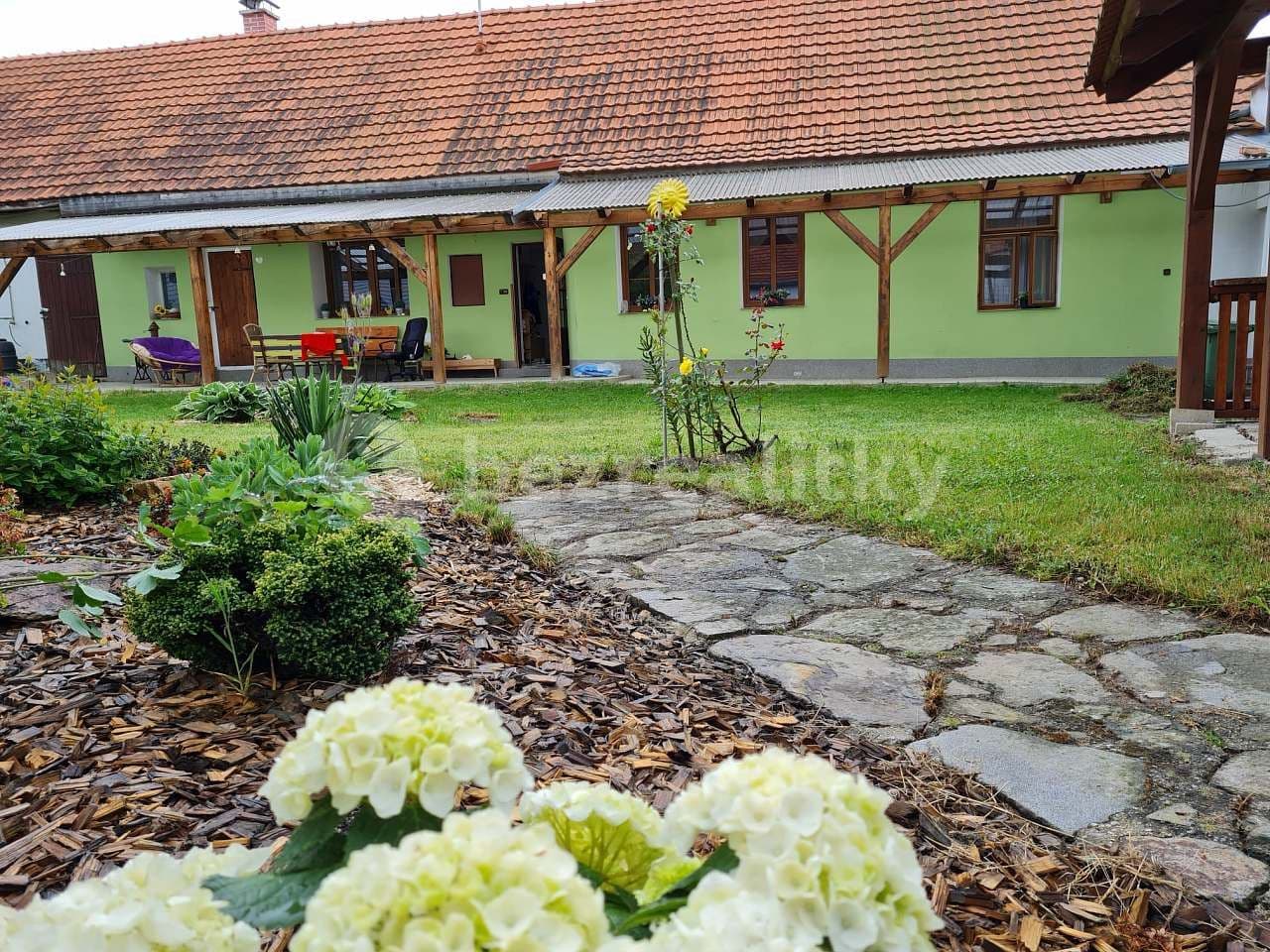 Prenájom rekreačného objektu, Mažice, Jihočeský kraj Prenájom rekreačného objektu, Mažice, Jihočeský kraj