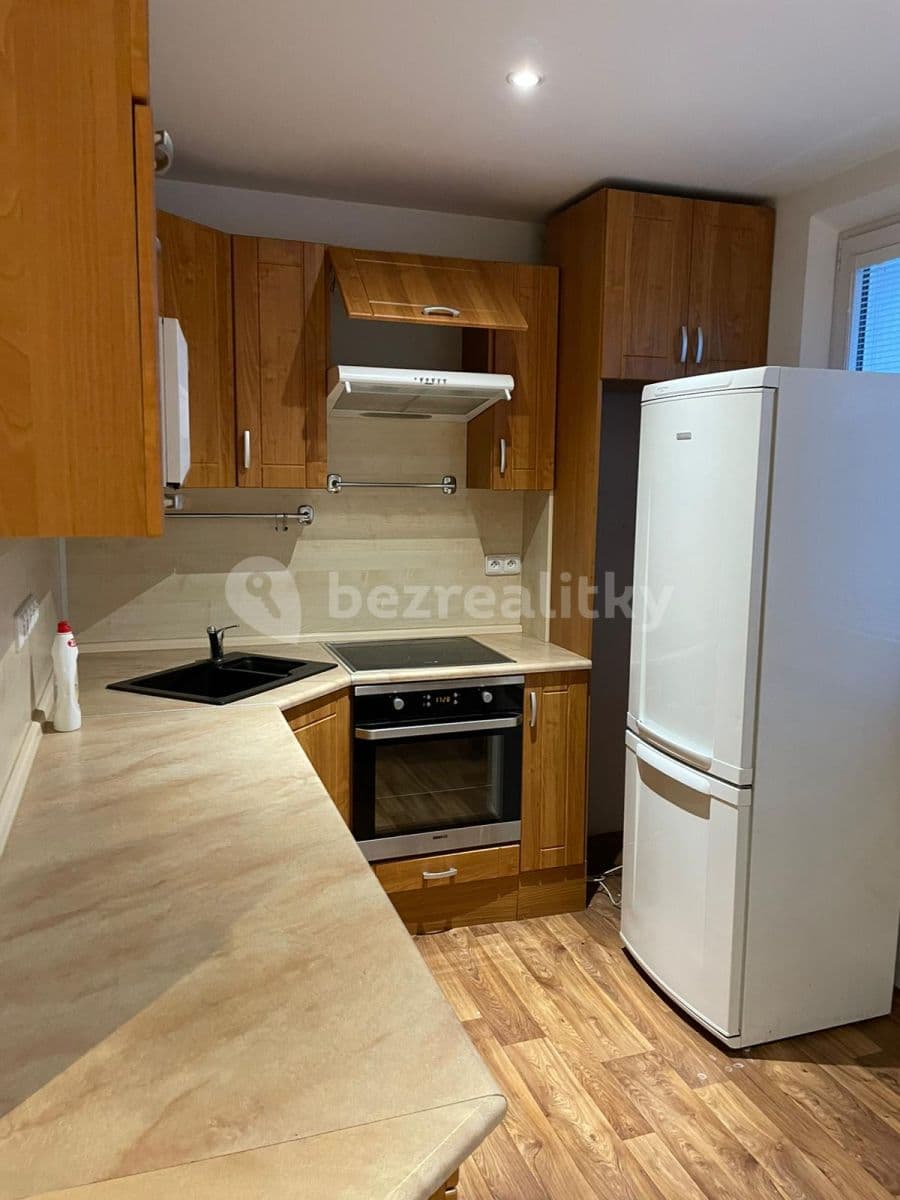 Prenájom bytu 3-izbový 75 m², Vlnařská, Liberec, Liberecký kraj Prenájom bytu 3-izbový 75 m², Vlnařská, Liberec, Liberecký kraj