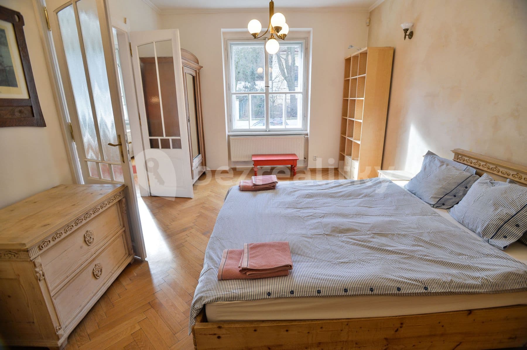 Prenájom bytu 3-izbový 79 m², Na Václavce, Praha, Praha Prenájom bytu 3-izbový 79 m², Na Václavce, Praha, Praha