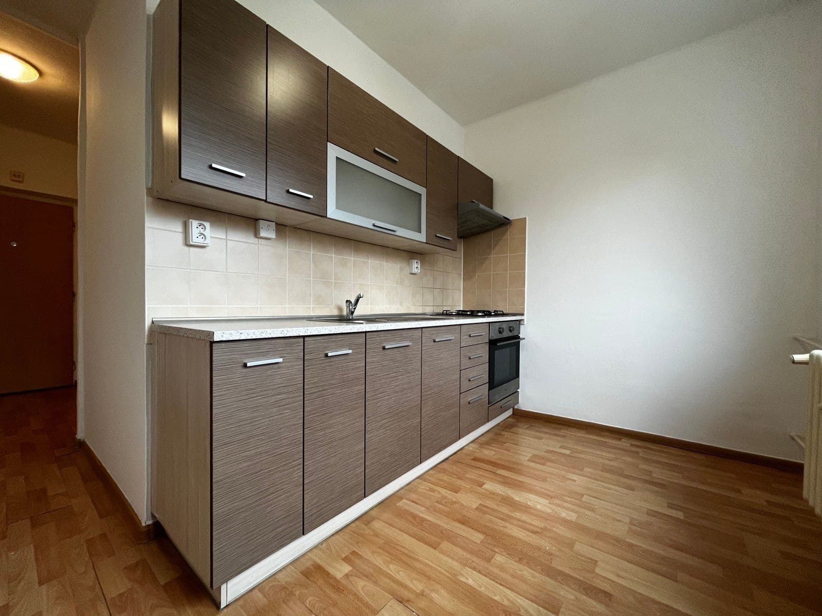 Prenájom bytu 2-izbový 52 m², Ruská, Karviná, Moravskoslezský kraj Prenájom bytu 2-izbový 52 m², Ruská, Karviná, Moravskoslezský kraj