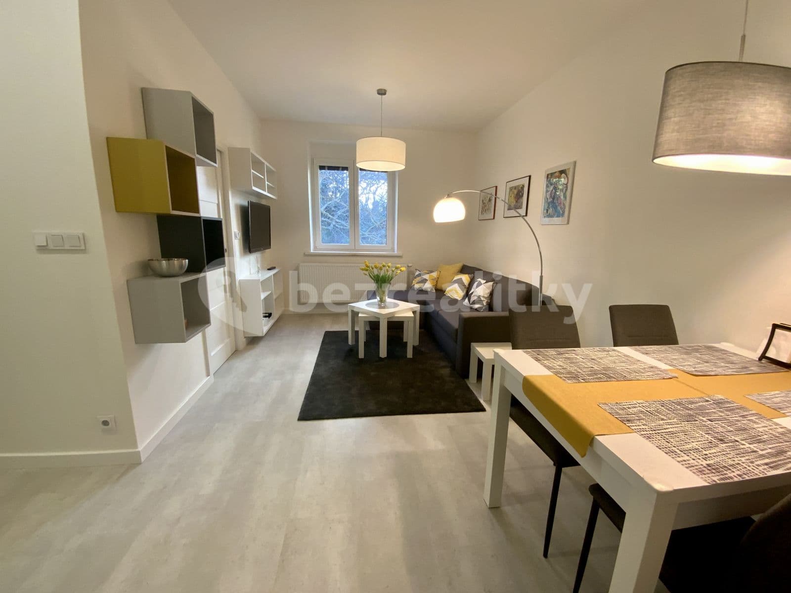 Prenájom bytu 2-izbový 50 m², K Vodojemu, Praha, Praha Prenájom bytu 2-izbový 50 m², K Vodojemu, Praha, Praha
