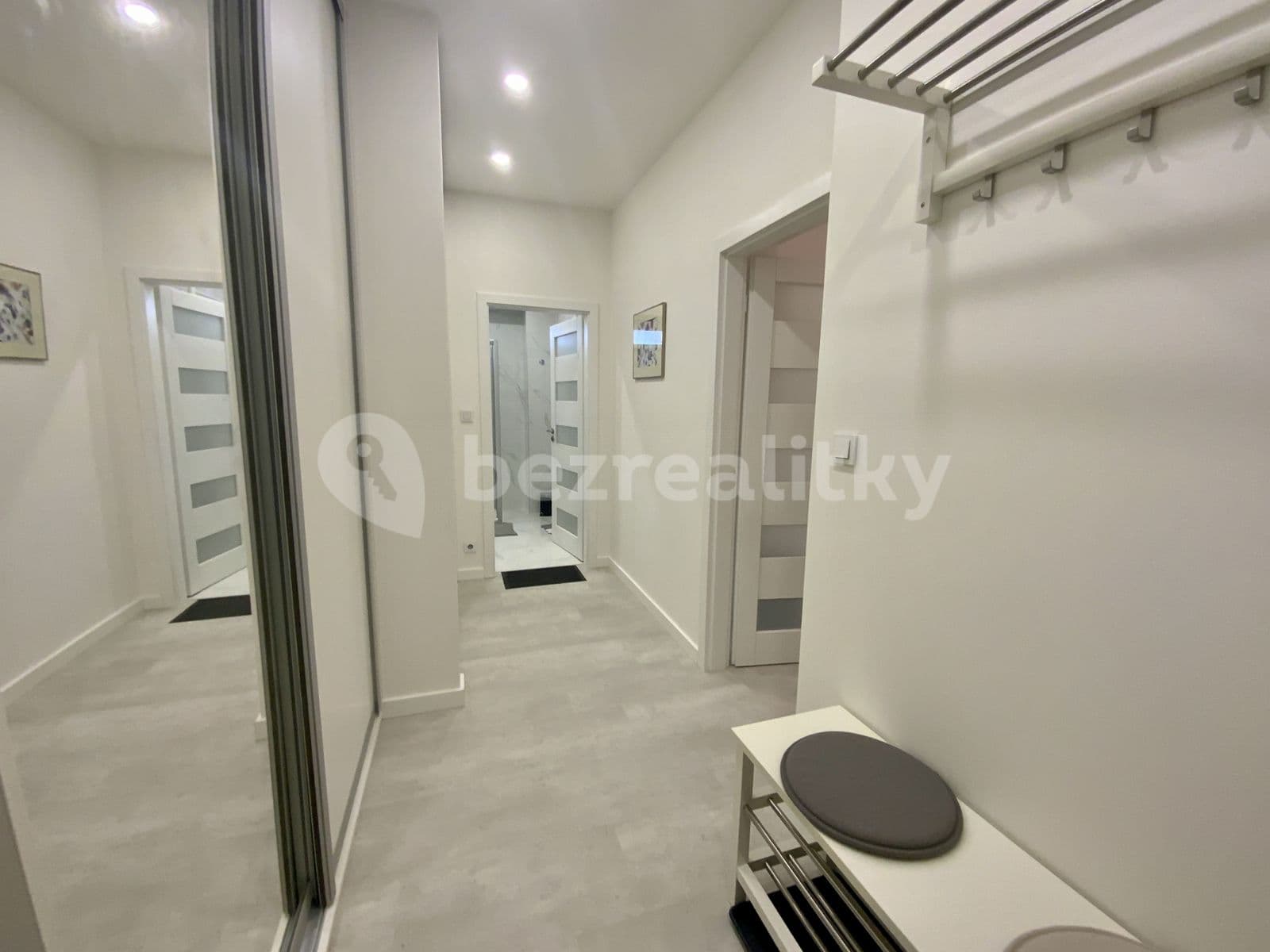 Prenájom bytu 2-izbový 50 m², K Vodojemu, Praha, Praha Prenájom bytu 2-izbový 50 m², K Vodojemu, Praha, Praha