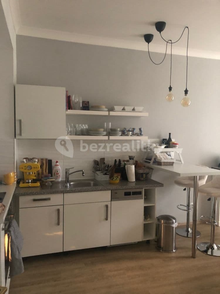 Prenájom bytu 2-izbový 45 m², Lyčkovo náměstí, Praha, Praha Prenájom bytu 2-izbový 45 m², Lyčkovo náměstí, Praha, Praha