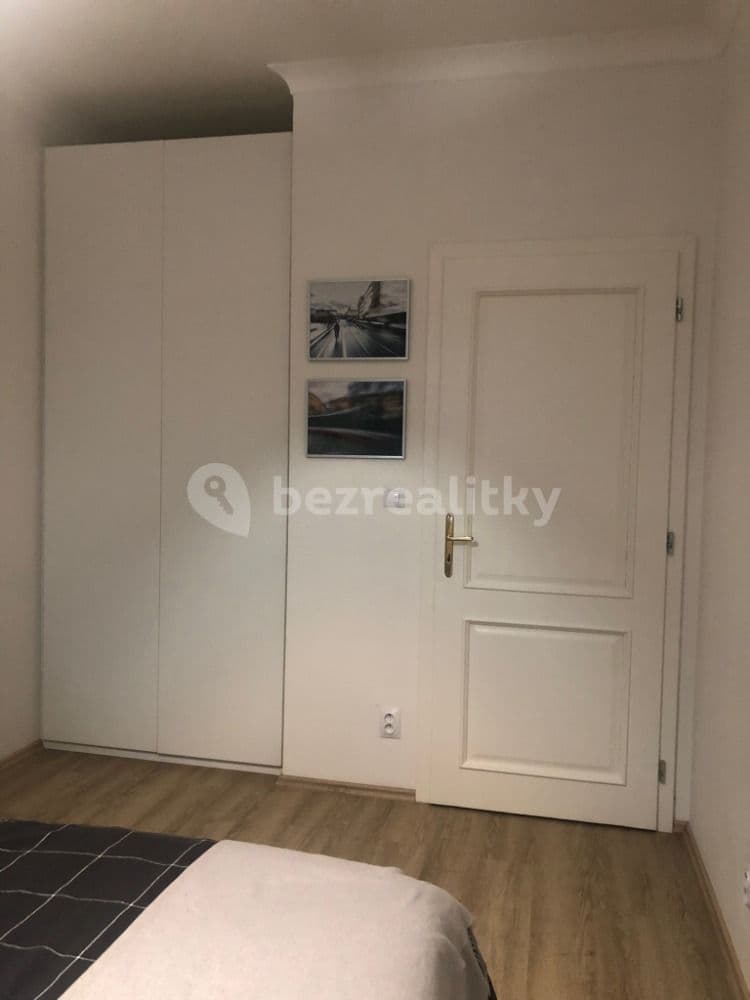 Prenájom bytu 2-izbový 45 m², Lyčkovo náměstí, Praha, Praha Prenájom bytu 2-izbový 45 m², Lyčkovo náměstí, Praha, Praha