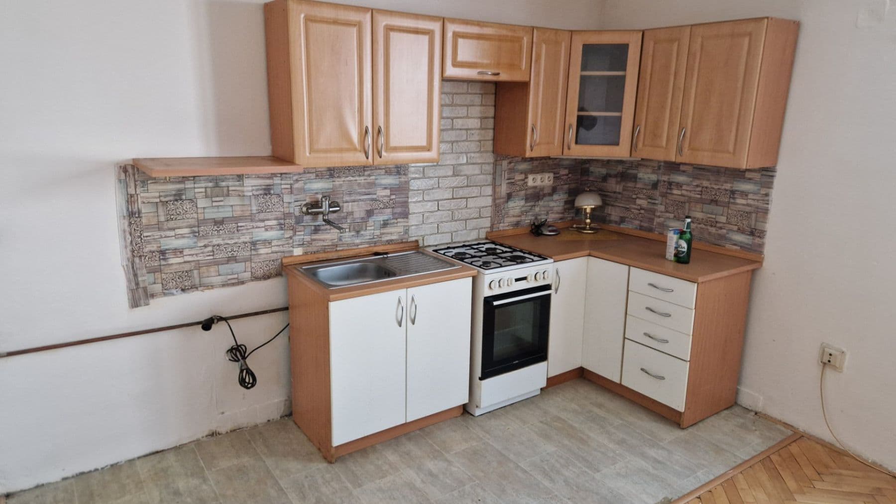 Prenájom bytu 2-izbový 45 m², Praskova, Olomouc, Olomoucký kraj Prenájom bytu 2-izbový 45 m², Praskova, Olomouc, Olomoucký kraj