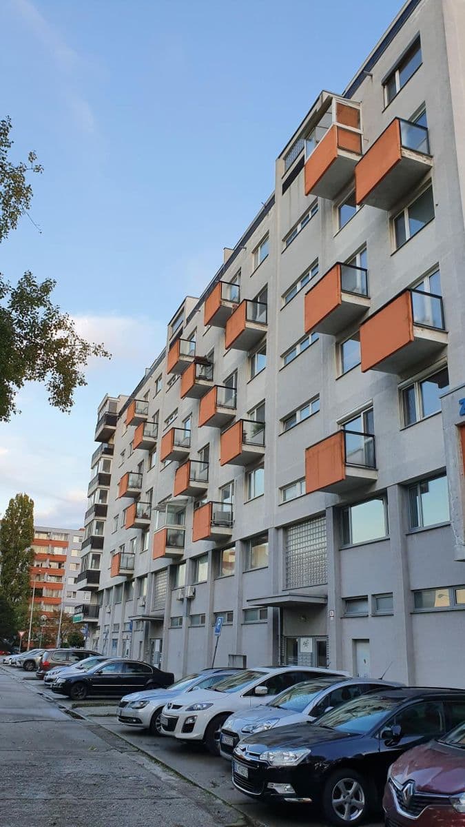 Prenájom bytu 2-izbový 64 m², Podunajské Biskupice, Bratislavský kraj Prenájom bytu 2-izbový 64 m², Podunajské Biskupice, Bratislavský kraj