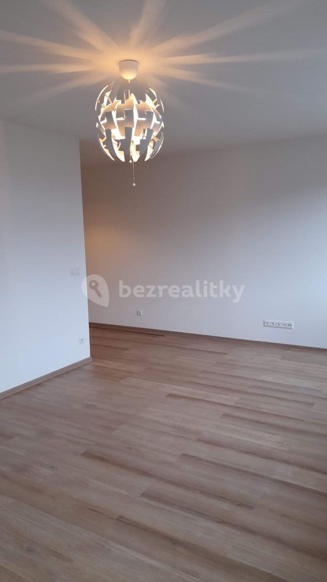 Prenájom bytu 1-izbový 33 m², Vondroušova, Praha, Praha Prenájom bytu 1-izbový 33 m², Vondroušova, Praha, Praha