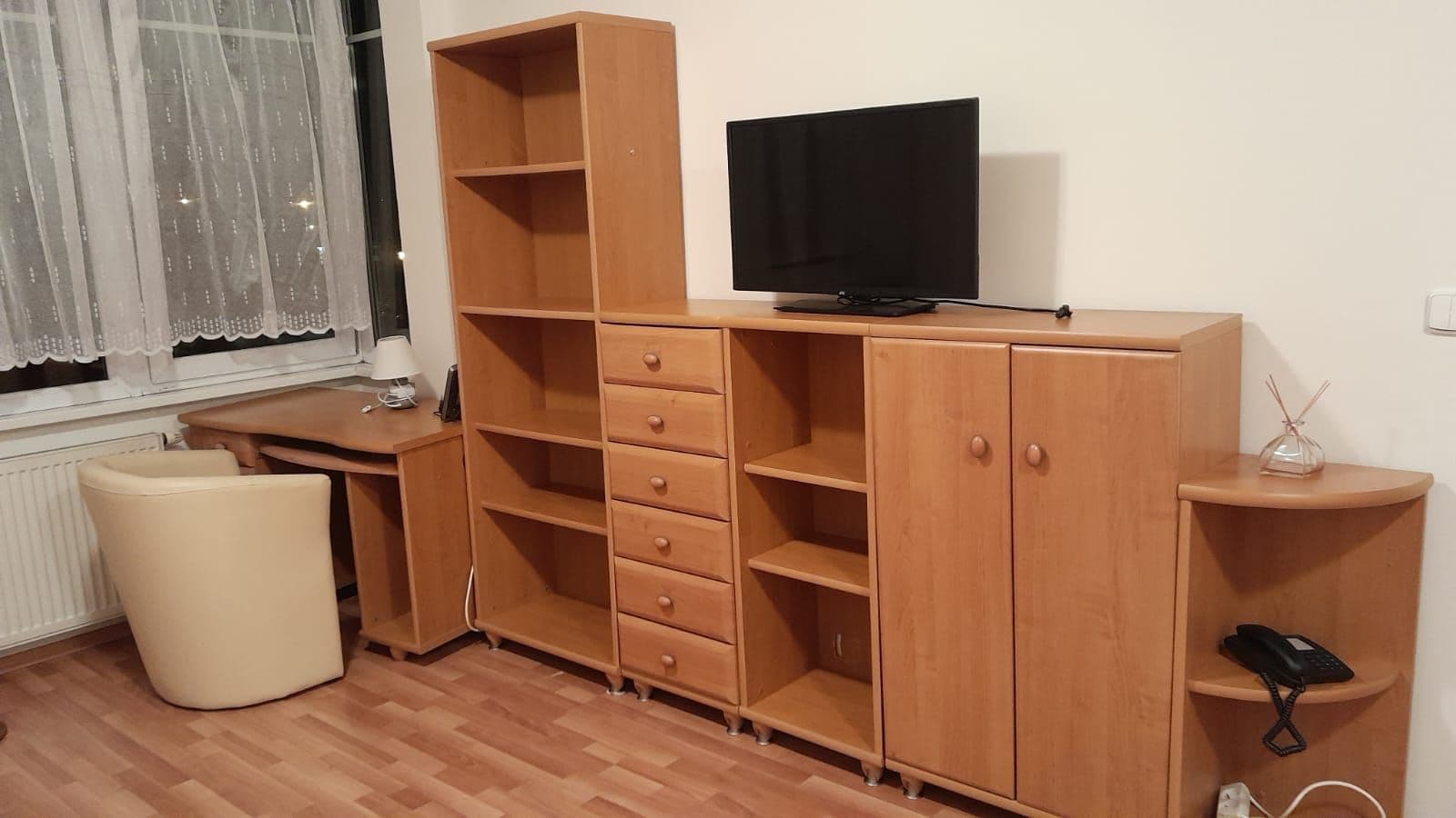 Prenájom bytu 1-izbový 43 m², Olštýnská, Praha, Praha Prenájom bytu 1-izbový 43 m², Olštýnská, Praha, Praha