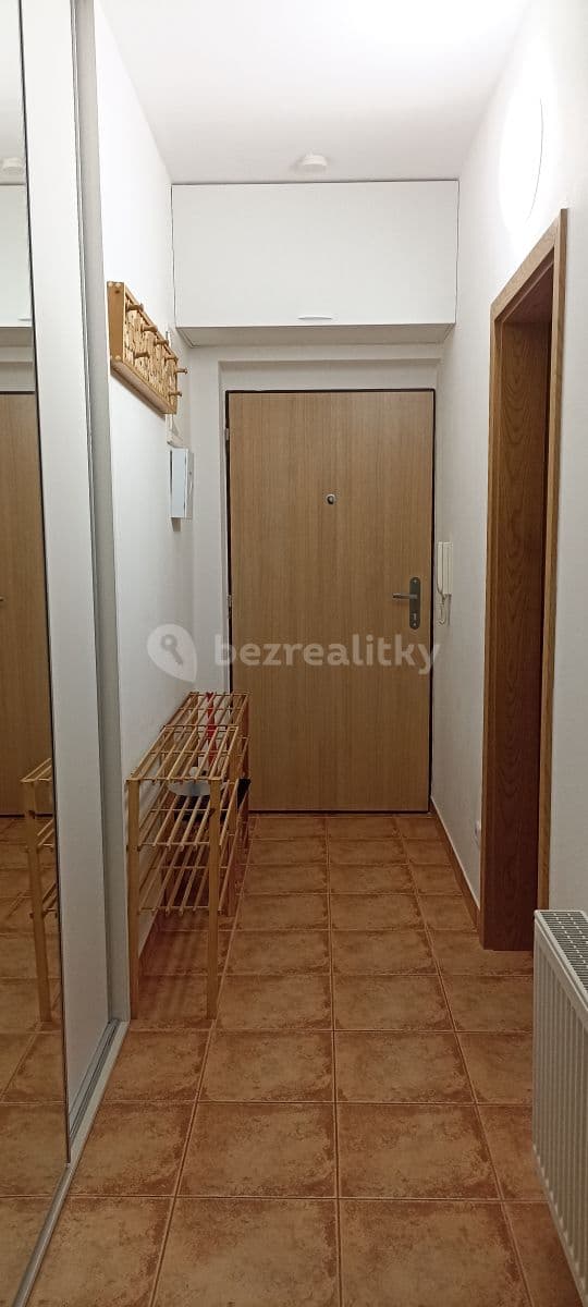 Prenájom bytu 2-izbový 41 m², Pod Zahrady, Přezletice, Středočeský kraj Prenájom bytu 2-izbový 41 m², Pod Zahrady, Přezletice, Středočeský kraj