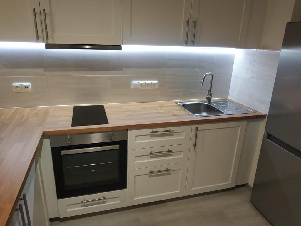 Prenájom bytu Garsoniéra 26 m², Pod Lázní, Praha, Praha Prenájom bytu Garsoniéra 26 m², Pod Lázní, Praha, Praha