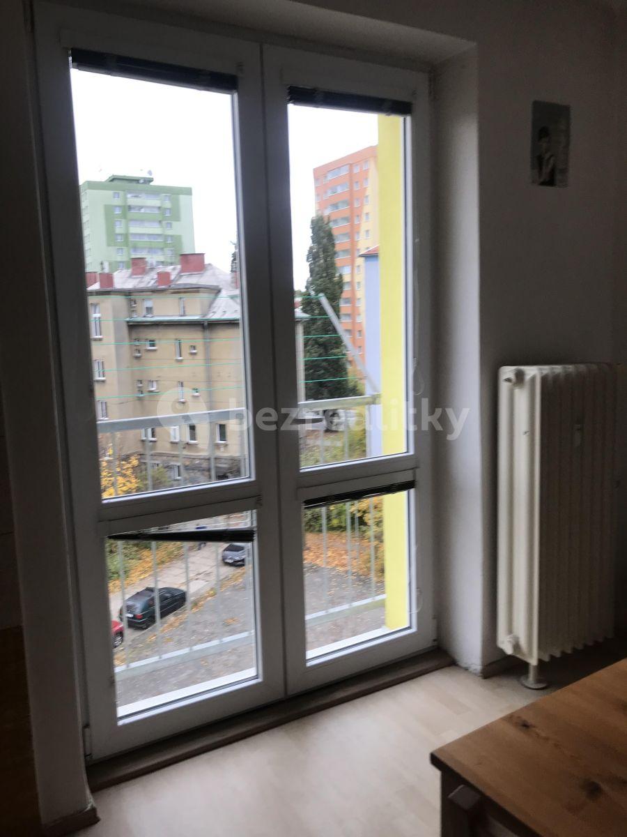 Prenájom bytu 2-izbový 40 m², Na Vozovce, Olomouc, Olomoucký kraj