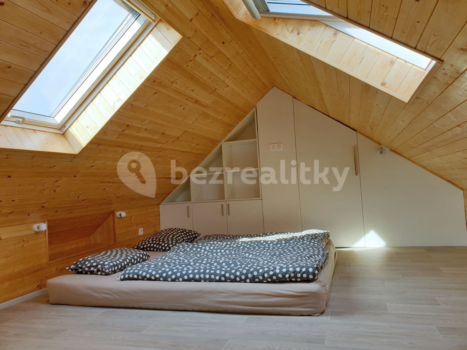 Prenájom bytu 2-izbový 68 m², Veveří, Brno, Jihomoravský kraj Prenájom bytu 2-izbový 68 m², Veveří, Brno, Jihomoravský kraj