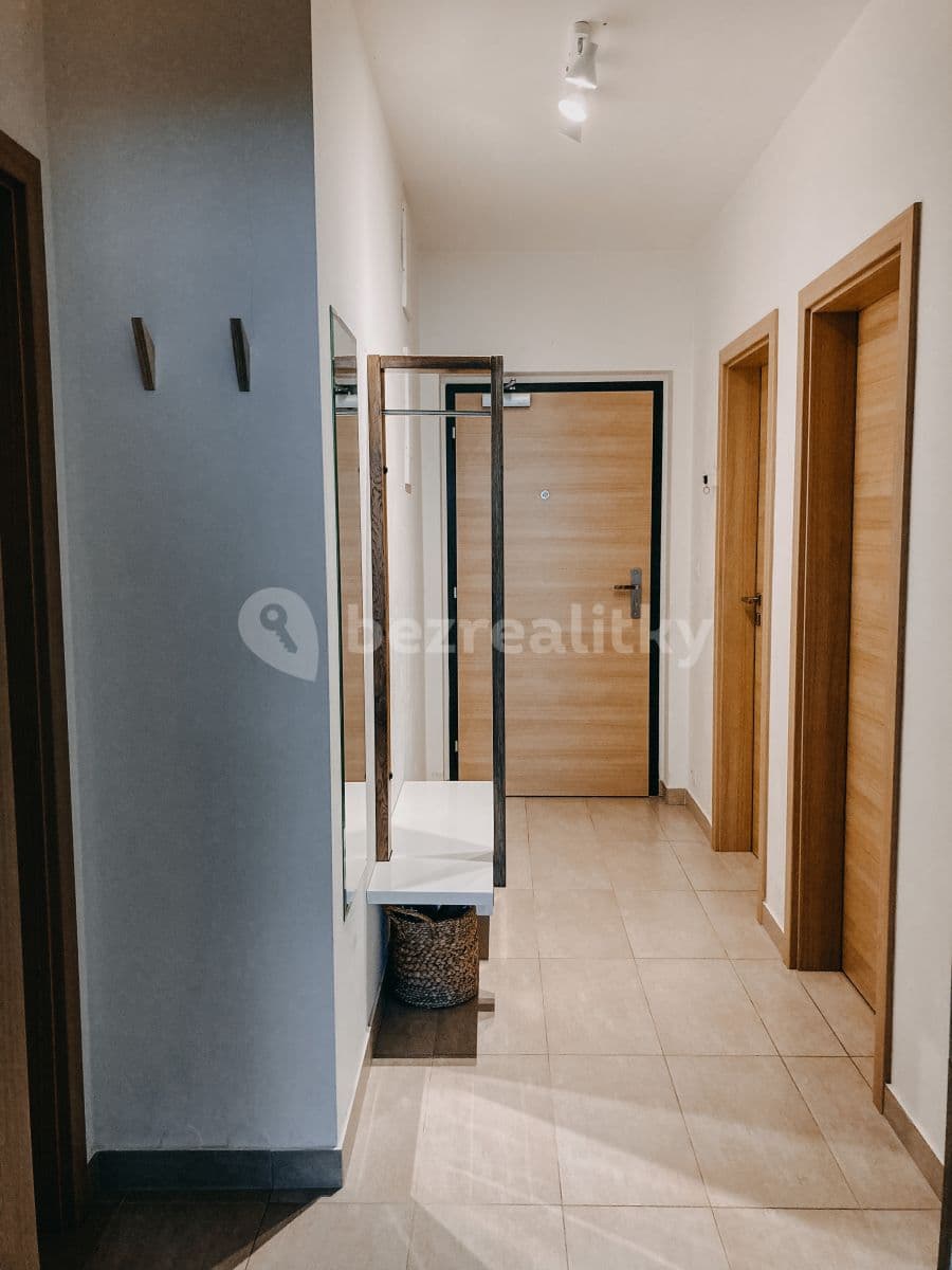 Prenájom bytu 2-izbový 60 m², Sousedíkova, Praha, Praha Prenájom bytu 2-izbový 60 m², Sousedíkova, Praha, Praha