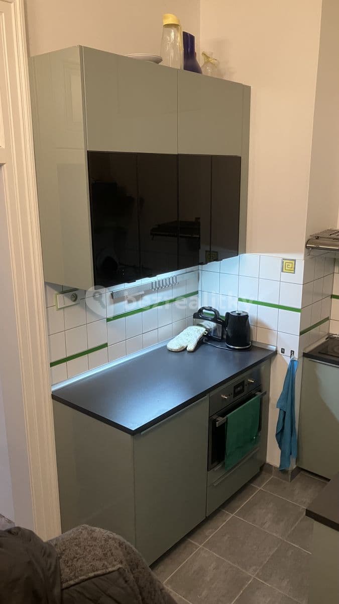 Prenájom bytu 2-izbový 45 m², Thámova, Praha, Praha Prenájom bytu 2-izbový 45 m², Thámova, Praha, Praha