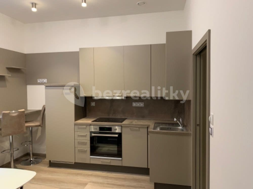Prenájom bytu 2-izbový 38 m², U Santošky, Praha, Praha Prenájom bytu 2-izbový 38 m², U Santošky, Praha, Praha