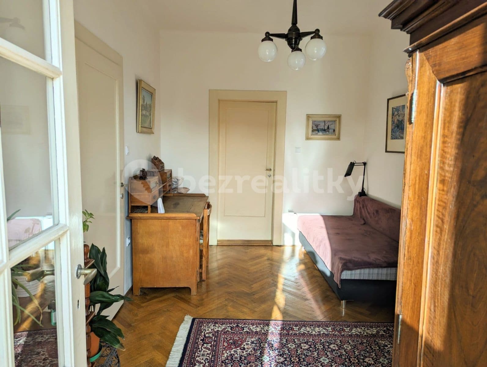Prenájom bytu 4-izbový 138 m², Běchovická, Praha, Praha Prenájom bytu 4-izbový 138 m², Běchovická, Praha, Praha