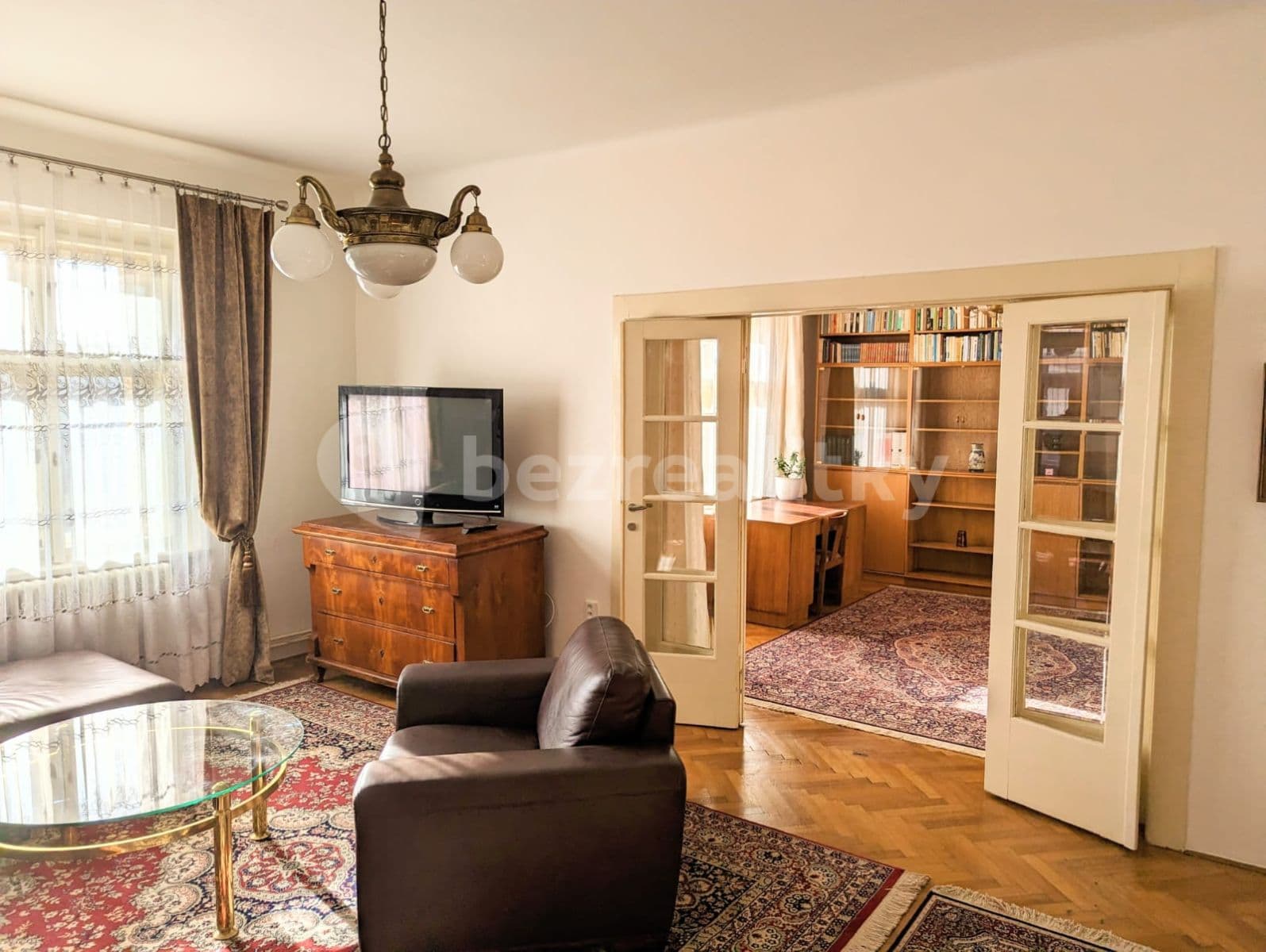 Prenájom bytu 4-izbový 138 m², Běchovická, Praha, Praha Prenájom bytu 4-izbový 138 m², Běchovická, Praha, Praha