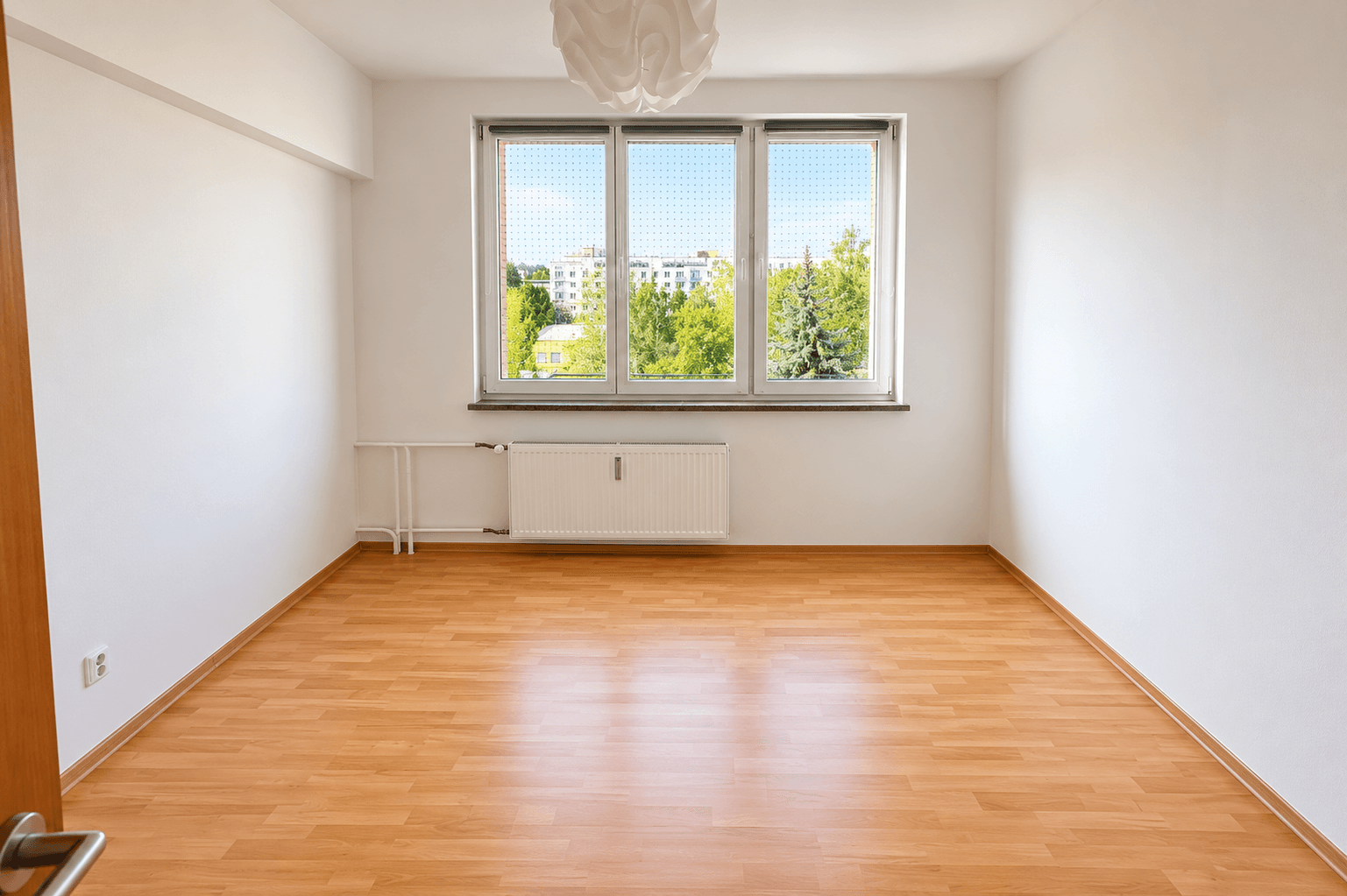 Prenájom bytu 3-izbový 57 m², Vrchlického, Kladno, Středočeský kraj Prenájom bytu 3-izbový 57 m², Vrchlického, Kladno, Středočeský kraj