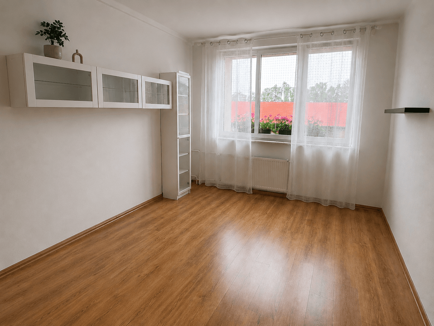 Prenájom bytu 3-izbový 57 m², Vrchlického, Kladno, Středočeský kraj Prenájom bytu 3-izbový 57 m², Vrchlického, Kladno, Středočeský kraj