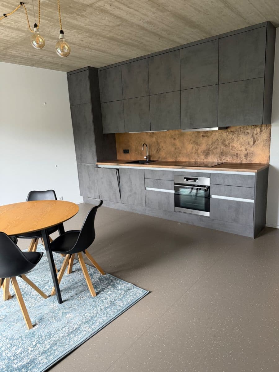 Prenájom bytu 1-izbový 31 m², Šífařská, Praha, Praha Prenájom bytu 1-izbový 31 m², Šífařská, Praha, Praha