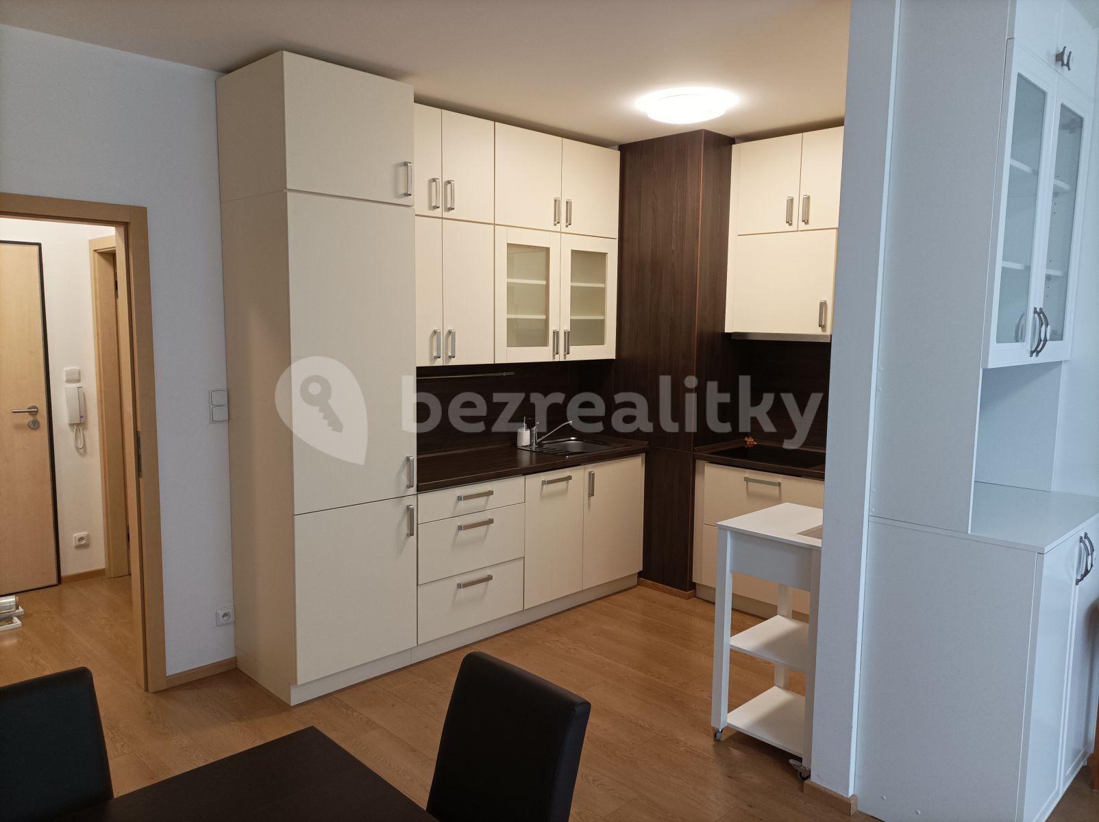 Prenájom bytu 2-izbový 49 m², Makedonská, Praha, Praha