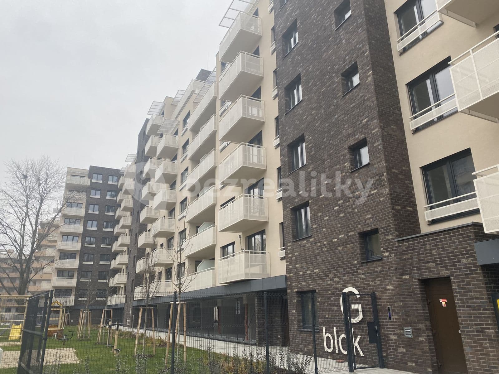 Prenájom bytu 2-izbový 45 m², Galvaniho, Ružinov, Bratislavský kraj Prenájom bytu 2-izbový 45 m², Galvaniho, Ružinov, Bratislavský kraj