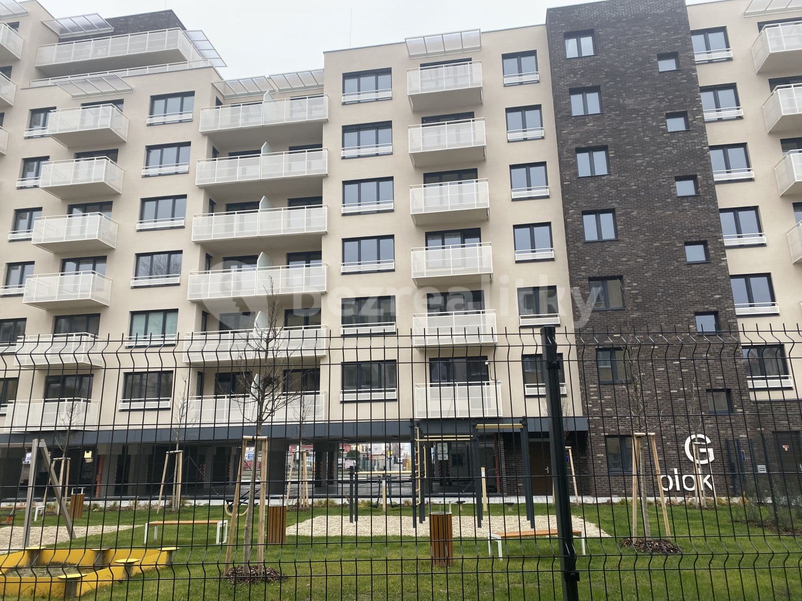 Prenájom bytu 2-izbový 45 m², Galvaniho, Ružinov, Bratislavský kraj Prenájom bytu 2-izbový 45 m², Galvaniho, Ružinov, Bratislavský kraj