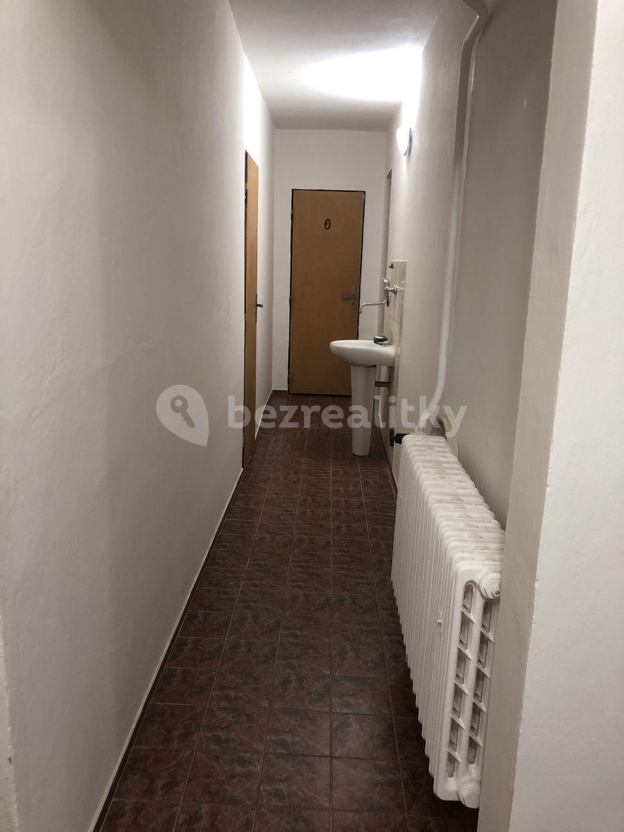 Prenájom bytu 2-izbový 70 m², Koleč, Středočeský kraj