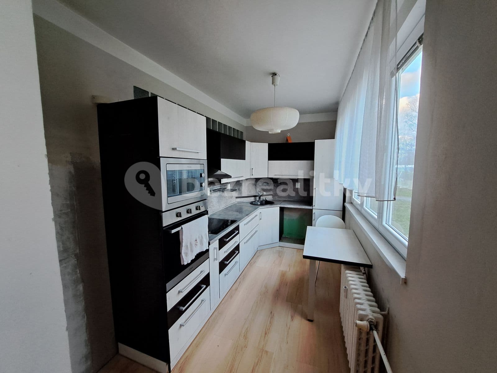 Prenájom bytu 3-izbový 68 m², Opavská, Ostrava, Moravskoslezský kraj Prenájom bytu 3-izbový 68 m², Opavská, Ostrava, Moravskoslezský kraj