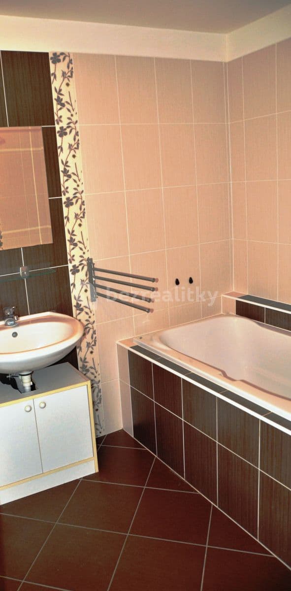 Prenájom bytu 2-izbový 53 m², Za Kaštany, Plzeň, Plzeňský kraj Prenájom bytu 2-izbový 53 m², Za Kaštany, Plzeň, Plzeňský kraj