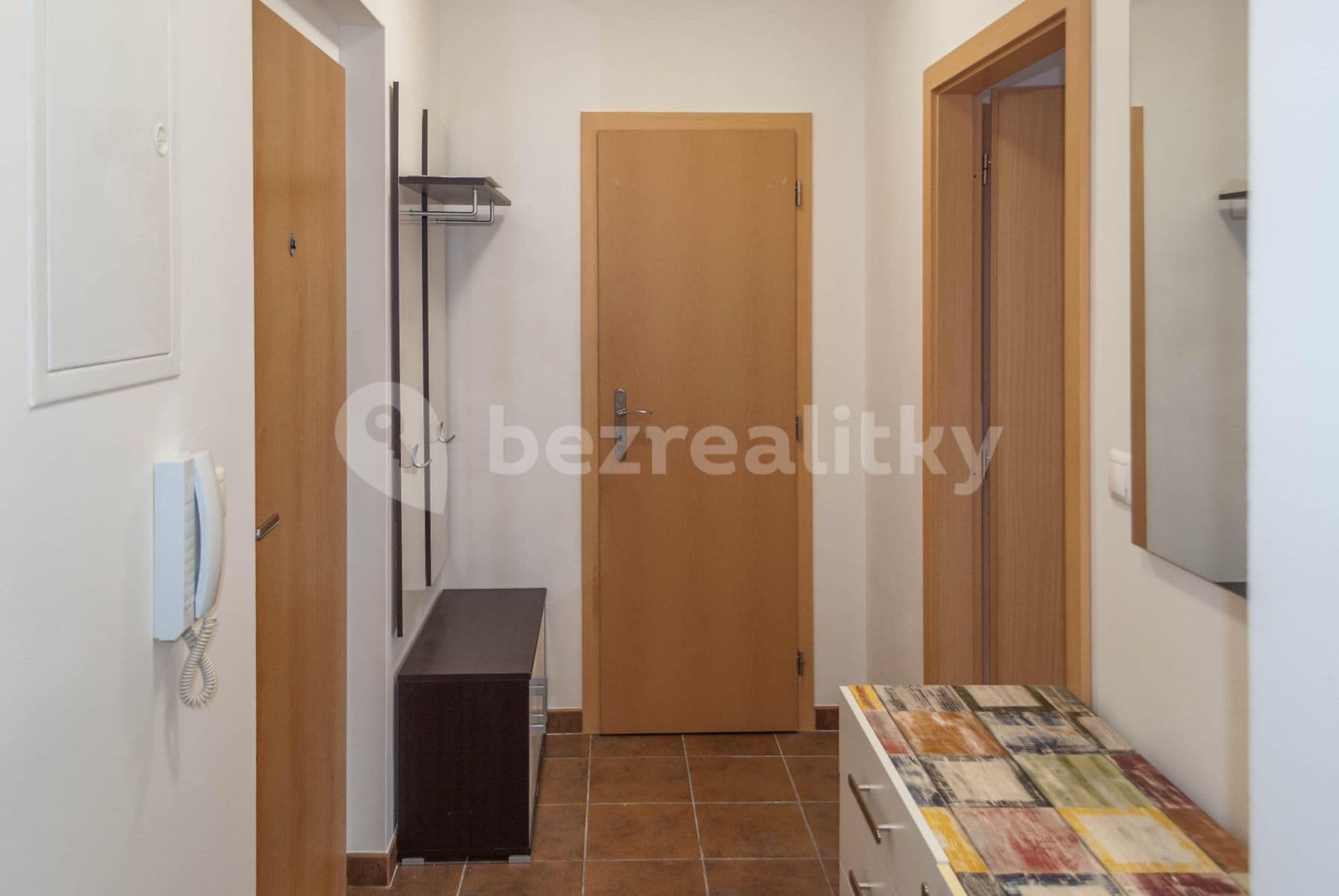 Prenájom bytu 2-izbový 60 m², Místecká, Praha, Praha Prenájom bytu 2-izbový 60 m², Místecká, Praha, Praha