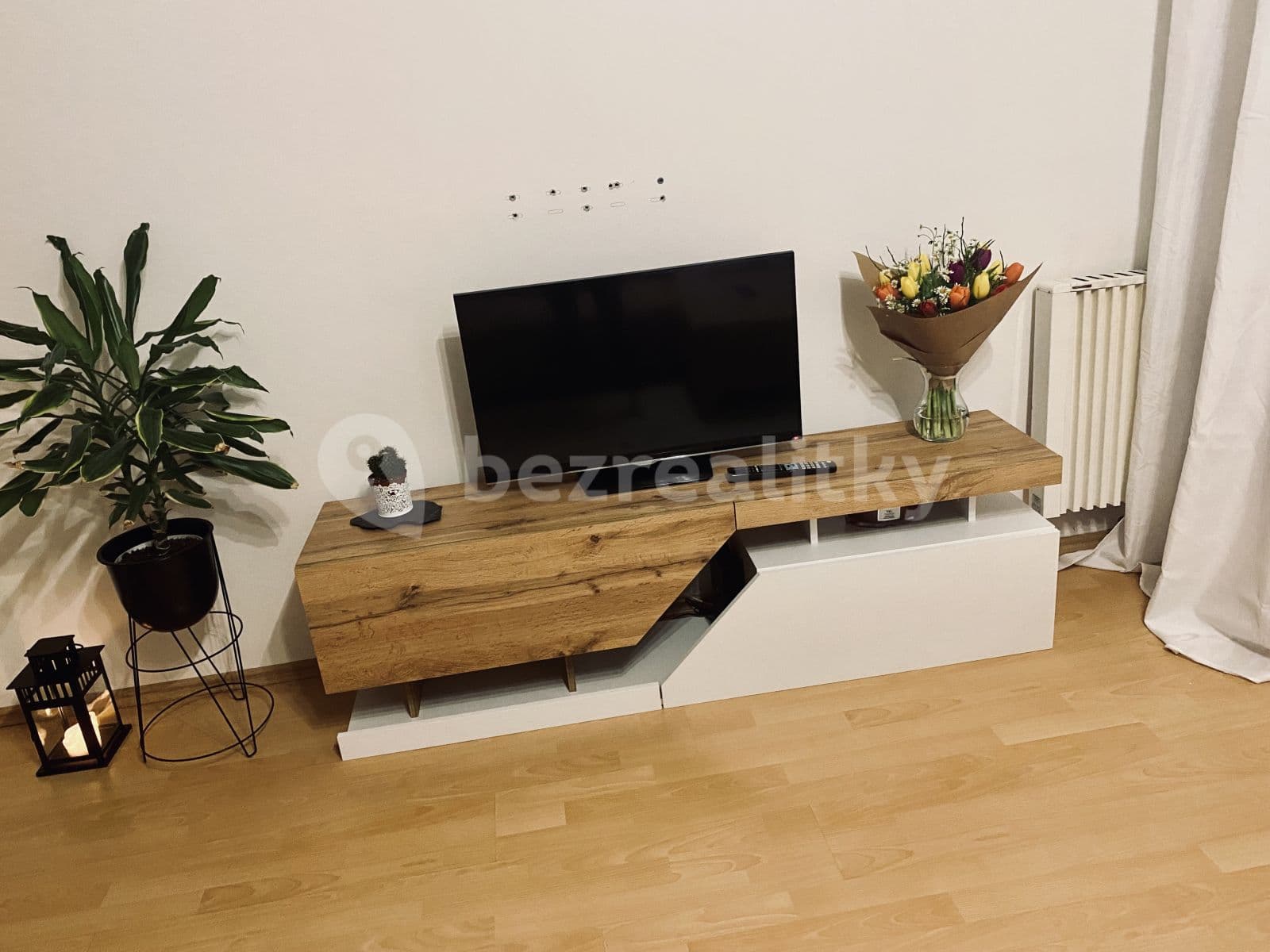 Prenájom bytu 2-izbový 60 m², Místecká, Praha, Praha Prenájom bytu 2-izbový 60 m², Místecká, Praha, Praha