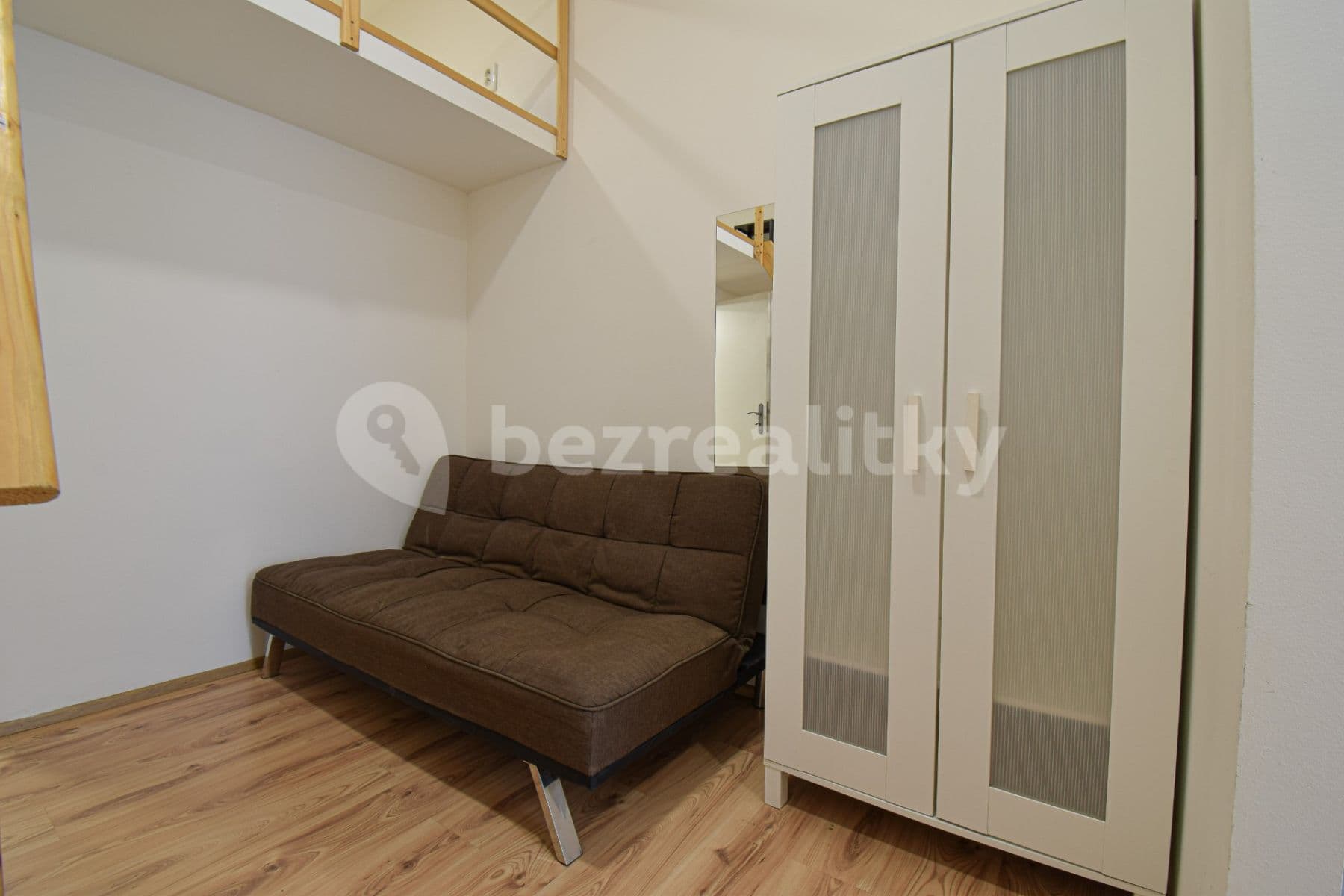 Prenájom bytu 1-izbový 23 m², Mendlovo náměstí, Brno, Jihomoravský kraj Prenájom bytu 1-izbový 23 m², Mendlovo náměstí, Brno, Jihomoravský kraj