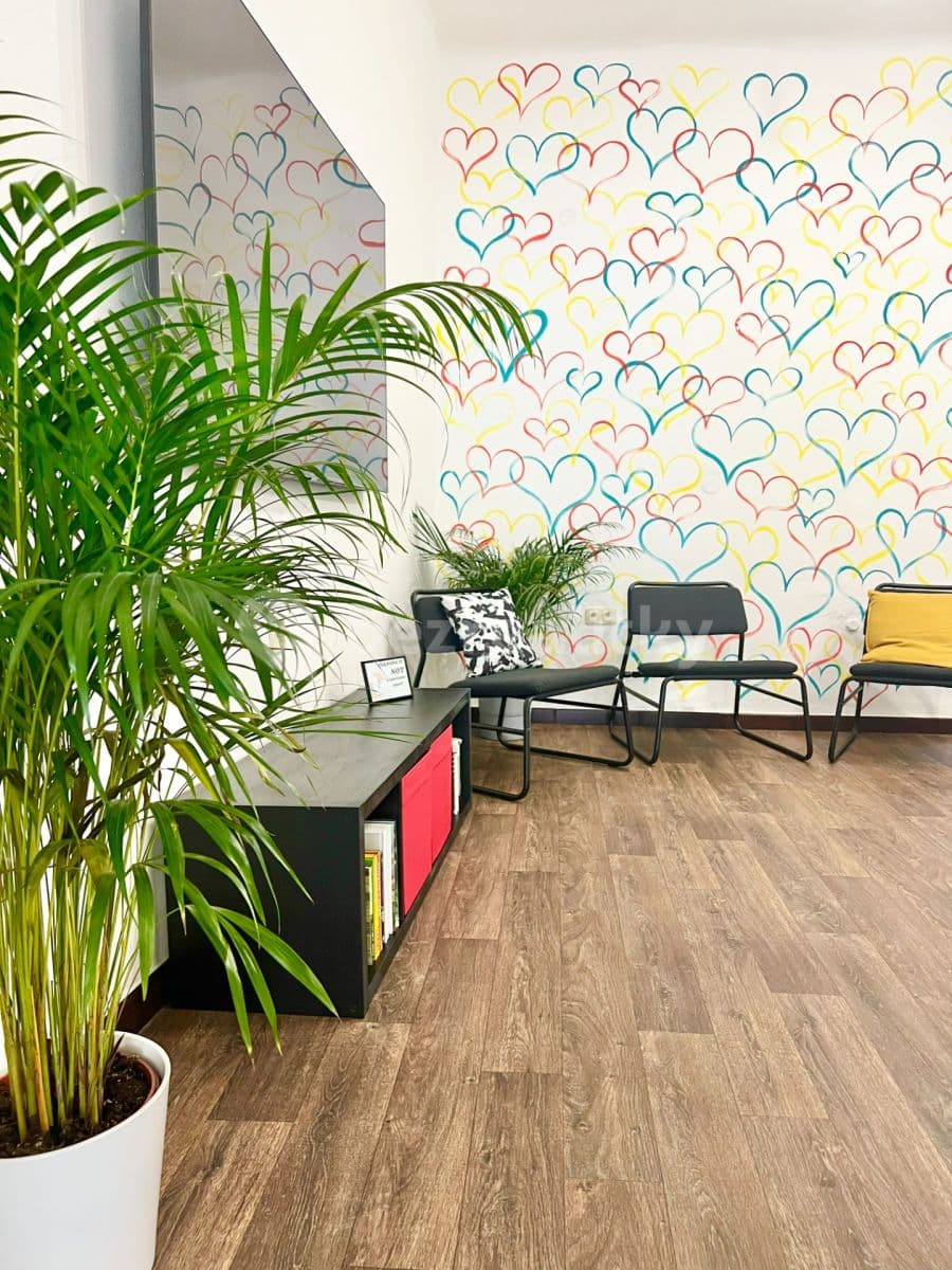 Prenájom bytu 1-izbový 23 m², Mendlovo náměstí, Brno, Jihomoravský kraj Prenájom bytu 1-izbový 23 m², Mendlovo náměstí, Brno, Jihomoravský kraj