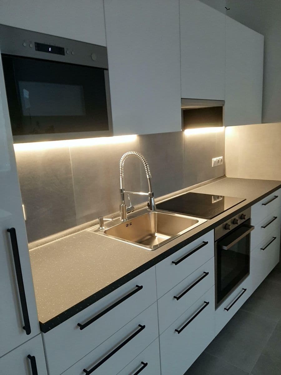 Prenájom bytu 2-izbový 48 m², Nuselská, Praha, Praha Prenájom bytu 2-izbový 48 m², Nuselská, Praha, Praha