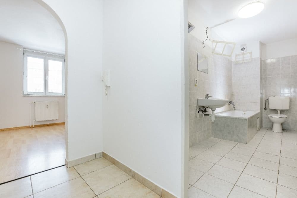 Prenájom bytu 1-izbový 40 m², Náměstí míru, Protivín, Jihočeský kraj Prenájom bytu 1-izbový 40 m², Náměstí míru, Protivín, Jihočeský kraj