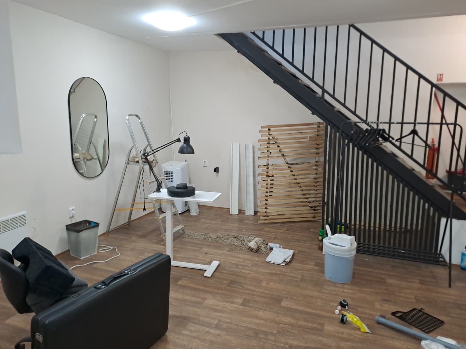 Prenájom nebytového priestoru 64 m², Sokolovská, Praha, Praha Prenájom nebytového priestoru 64 m², Sokolovská, Praha, Praha