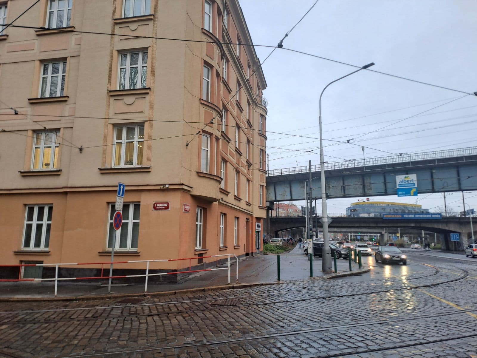 Prenájom nebytového priestoru 64 m², Sokolovská, Praha, Praha Prenájom nebytového priestoru 64 m², Sokolovská, Praha, Praha