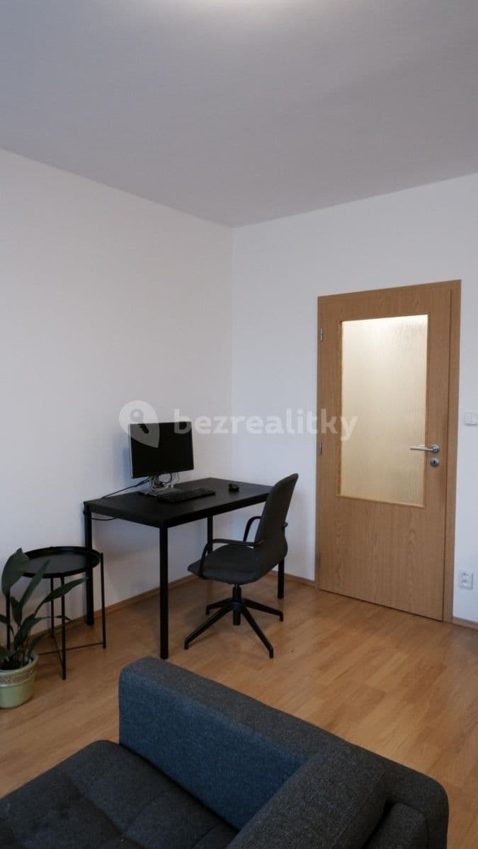 Prenájom bytu 1-izbový 32 m², Božetěchova, Brno, Jihomoravský kraj Prenájom bytu 1-izbový 32 m², Božetěchova, Brno, Jihomoravský kraj